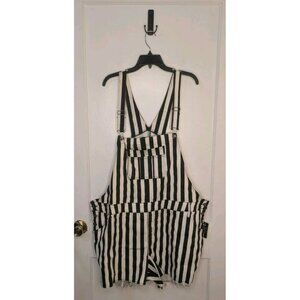Hot Topic HT Denim Black & White Stripe Shortalls NWT Size 4 4X Plus Size